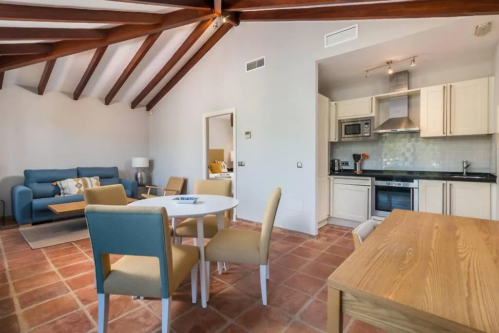7 Room Villa Mansion - Sleeps 16+ San Roque  Spain